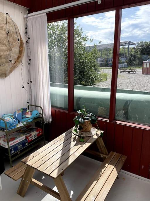 Fjordhytten. Rebuild Train Wagon From 1937. Apartment Odense Exterior foto